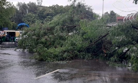 Heavy rainfall in Delhi-NCR leads to waterlogging