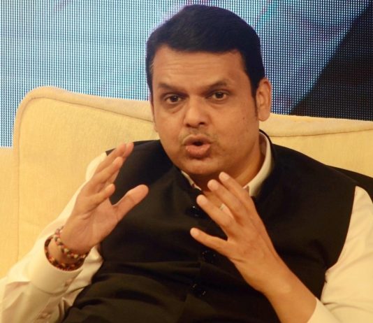 Maha: Fadnavis seeks all-party meet to discuss measures for flood management