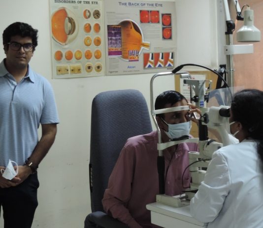 Mr. Manav Bhatia, Founder ‘TRUNKIN’ Hosted an EYE CAMP for Artisans and Craftsmen weavers