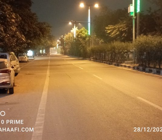 Delhi night curfew begins, schools & cinemas likely to be shut as next move