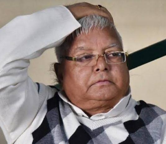 लालू प्रसाद यादव को चारा घोटाले में 5 साल की सजा, जुर्माना 60 लाख