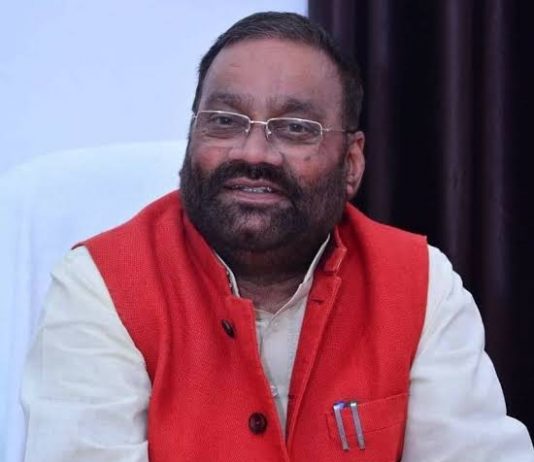 рдкрдбрд░реМрдирд╛ рдХреЗ рдмрдЬрд╛рдП рдлрд╛рдЬрд╝рд┐рд▓рдирдЧрд░ рд╕реЗ рдЪреБрдирд╛рд╡ рд▓рдбрд╝реЗрдВрдЧреЗ рд╕реНрд╡рд╛рдореА рдкреНрд░рд╕рд╛рдж рдореМрд░реНрдпрд╛