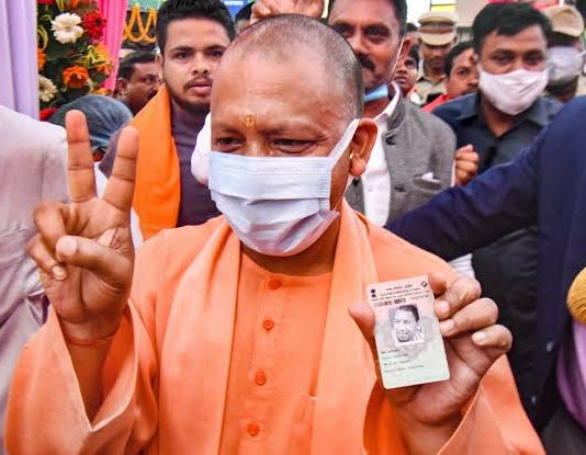 उत्तर प्रदेश चुनाव के छठे चरण में 56% मतदान