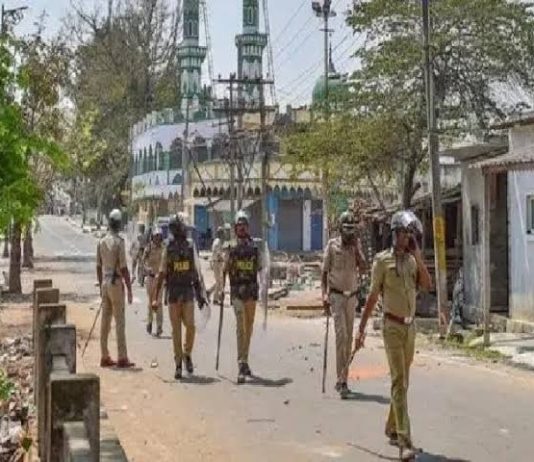 खरगोन शहर में 2,3 मई को कर्फ्यू, घरों में ही अदा की जाएगी ईद की नमाज़