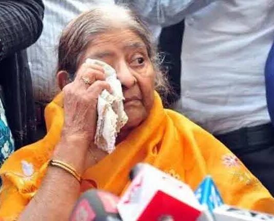 सुप्रीम कोर्ट ने गुजरात दंगे में मोदी को SIT की क्लीन चिट को जायज़ ठहराया