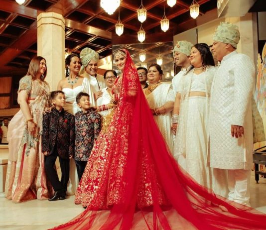 टीवी अभिनेत्री और गोविंदा की भतीजी आरती सिंह ने दीपक चौहान से शादी की