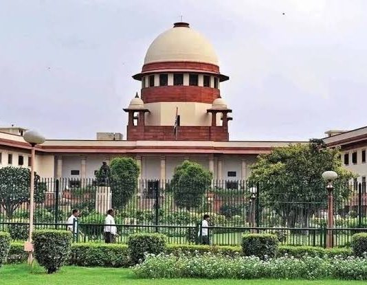 कांवड़ रूट में दुकानों पर नाम लिखना ज़रूरी नहीं : सुप्रीम कोर्ट