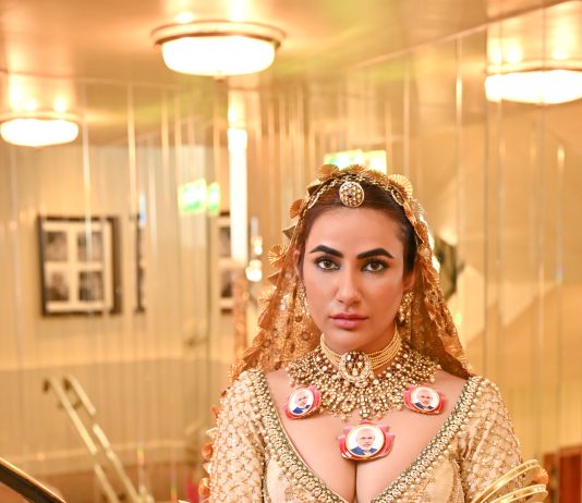 रुचि गुज्जर ने कान्स रेड कार्पेट 2025 पर पहना प्रधानमंत्री श्री नरेंद्र मोदी का हार, भारतीय गर्व का समय